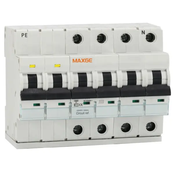 Oferta De Temporada Protector de sobretensiones permanentes y transitorias 4p 40A