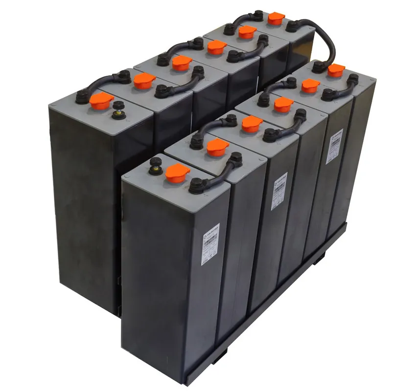 Popular Baterías cpzs 930A 12 vasos para sistema 24v