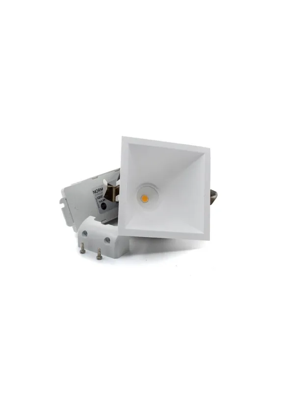 Downlight LED empotrable cuadrado 5.8W Pago Seguro