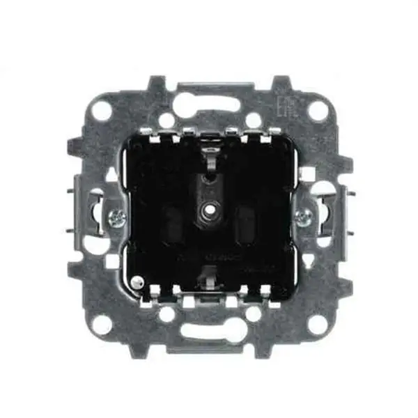 Última Oportunidad Base de enchufe 2P+T lateral Schuko con garra