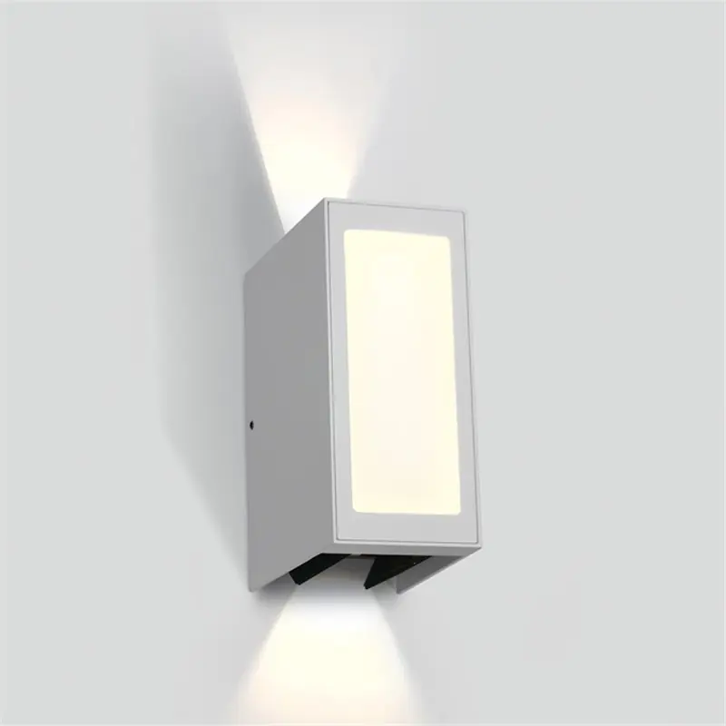Última Versión Aplique LED pared ONE LIGHT 67440/W/W blanco 9w 3000K IP54